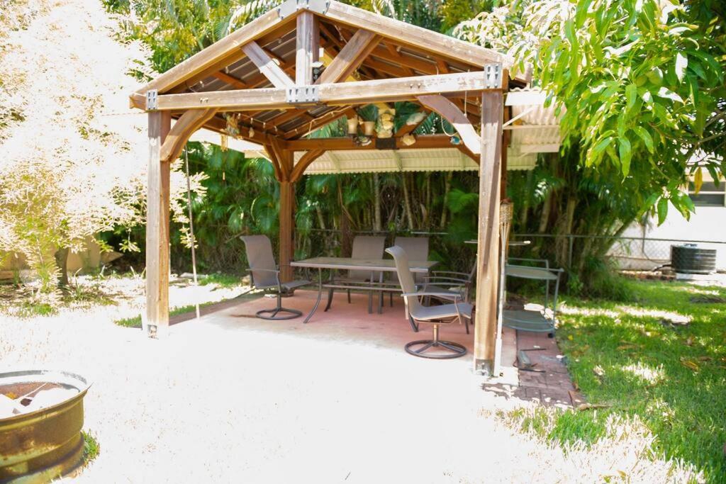 Charming Vacation Home In Port St Lucie. Port St. Lucie Exteriör bild